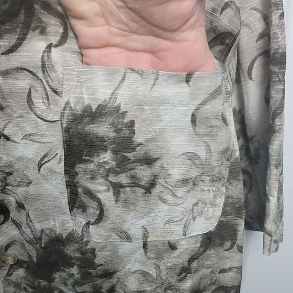 NWT FUSIONE Button Down Short Sleeve Shirt - Picture 6 of 11